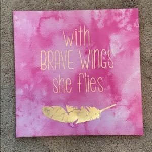 “With brace wings she flies” picture decor